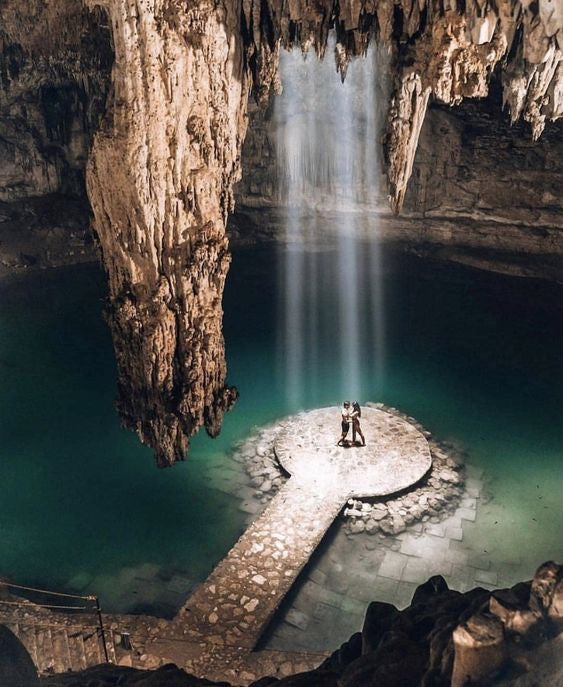 CHICHEN ITZA DELUXE 2 CENOTES