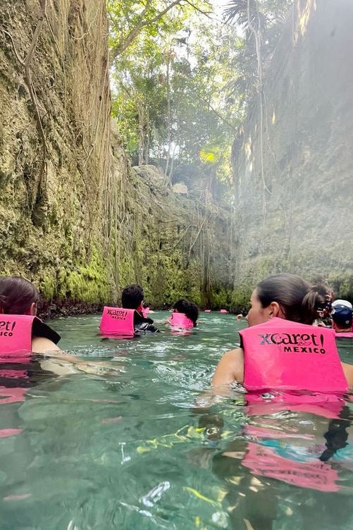 Xcaret Plus: Entrada + Comida Buffet