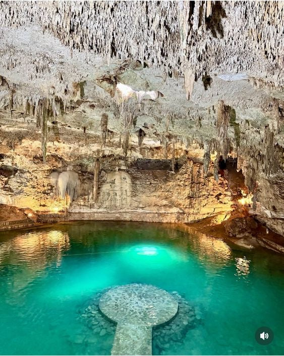 CHICHEN ITZA DELUXE 2 CENOTES
