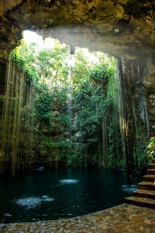CHICHEN ITZA DELUXE 2 CENOTES