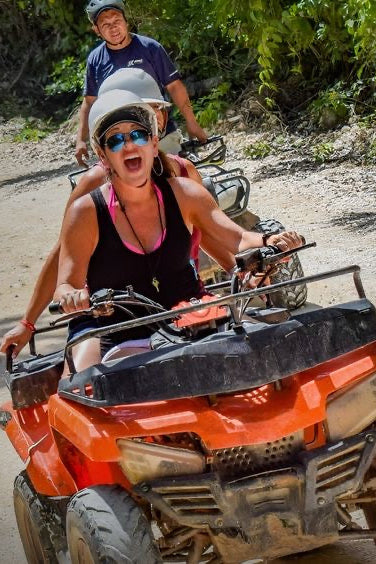 Akumal Adrenaline: Tortugas + ATVs + Tirolesas + Cenote